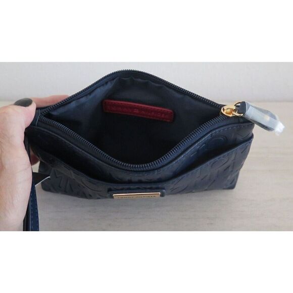 Tommy Hilfiger 69J6800 Navy Embossed Signature Logo Wristlet Clutch Wallet $70 - Picture 5 of 5